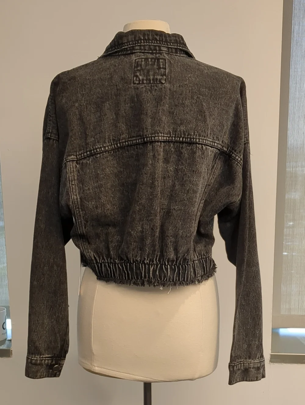 Highway Jeans Cropped Denim Jacket Black & Gray L